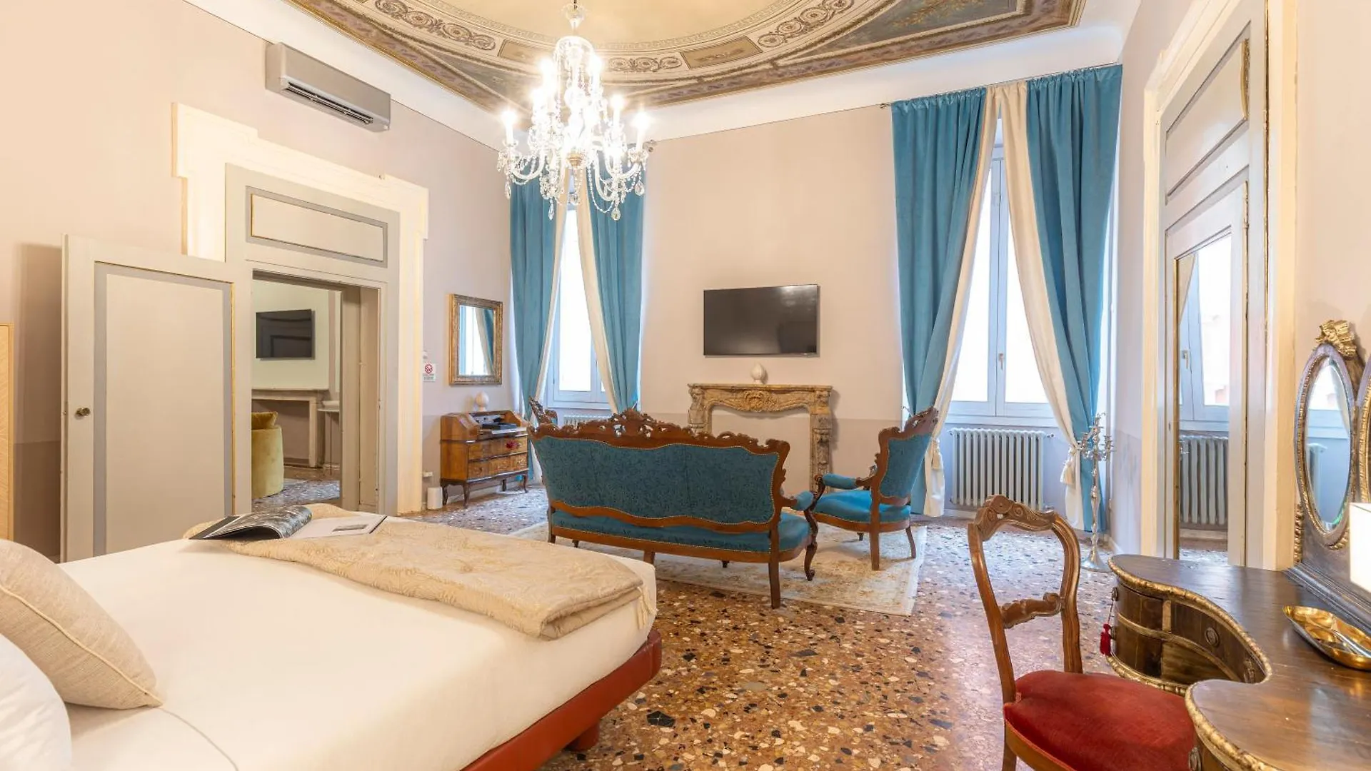 Corte Realdi - Palazzo Camozzini Verona Hotel