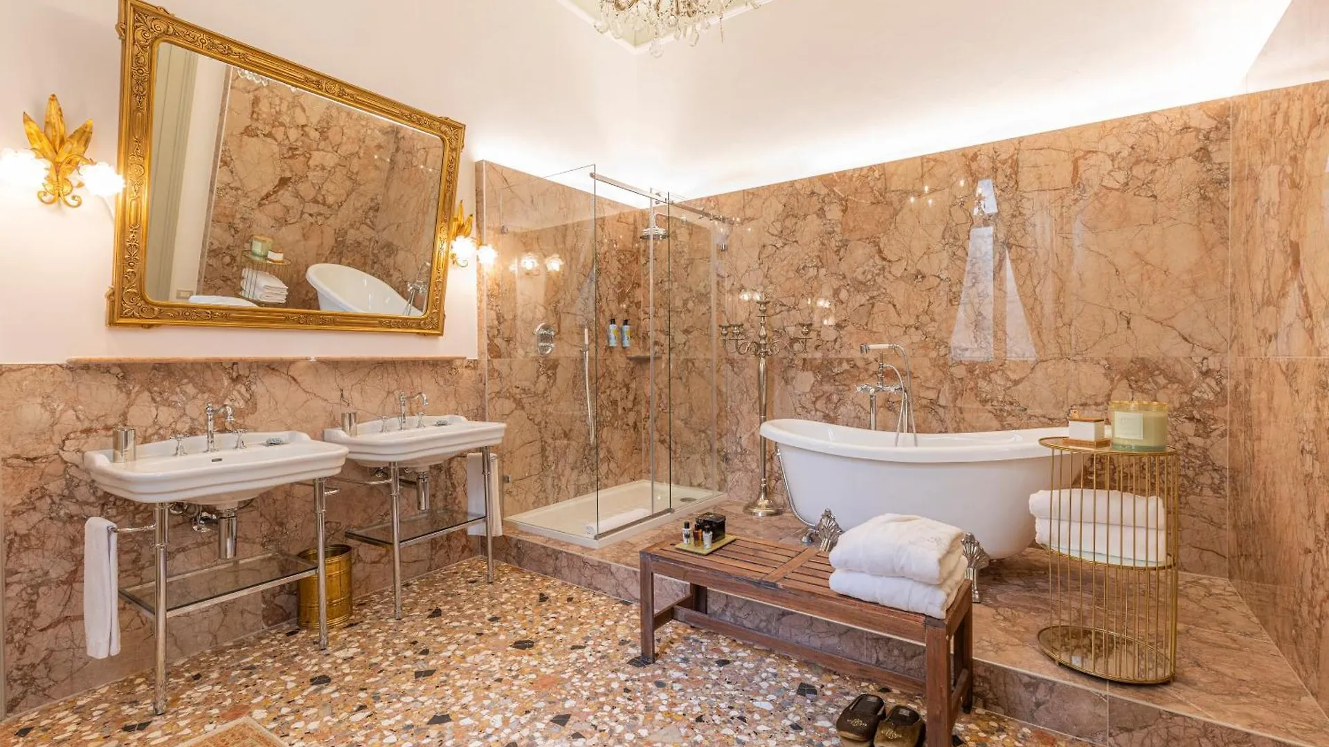Corte Realdi - Palazzo Camozzini Verona