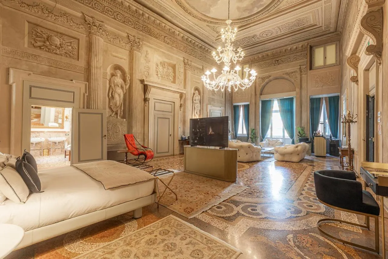 Corte Realdi - Palazzo Camozzini Verona