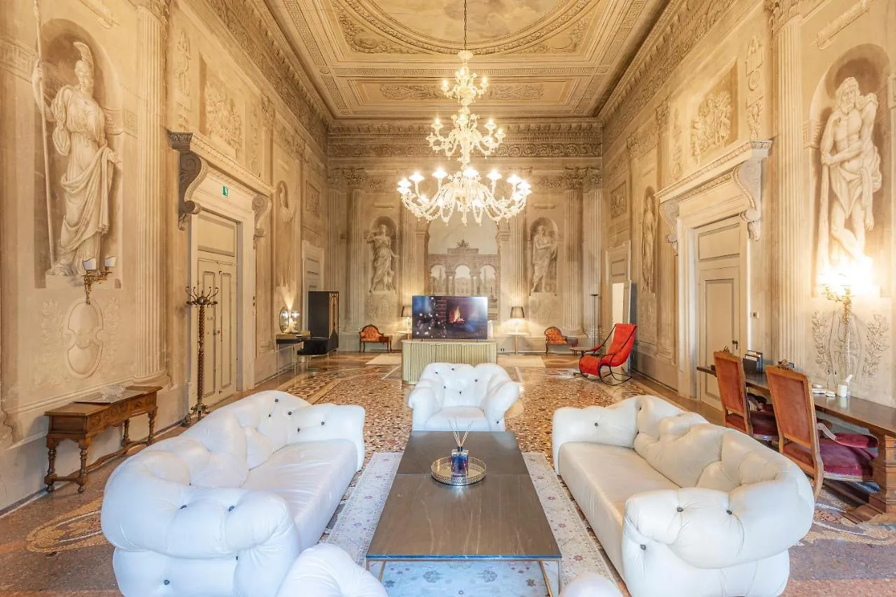 Corte Realdi - Palazzo Camozzini Verona Hotel